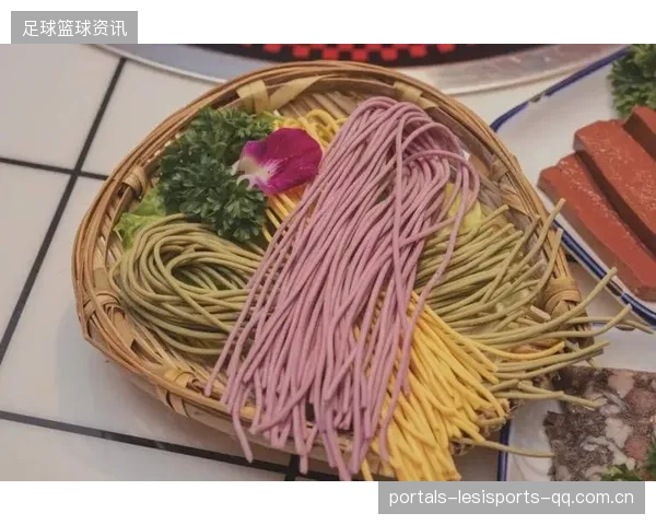 NBA明星赛后火锅偶遇：不只是运动员，更是味蕾的追寻者