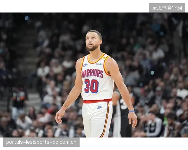 NBA库里急停跳投训练更精准，成为投篮艺术的巅峰